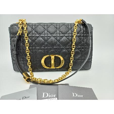 Dior(ũ����î���) 30 ���״� ��Ƽ�� CD����ΰ� DIOR CARO�� [û�ֱ�õ������] �̹���2 - ���̺��� �߰���ǰ